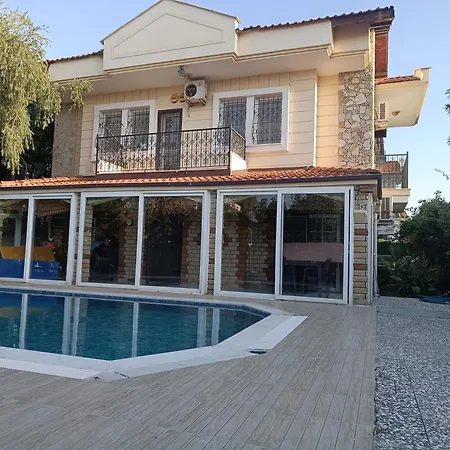 Ruby Villa *